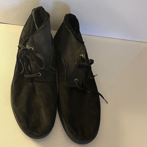 UGG Ankle Chukka Boots Shoes Adult Size 15 Black Suede Lace Up Faux Fur Lined - Picture 1 of 10